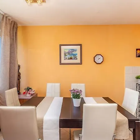 Apartment Orange With Sea View & Free Parking *